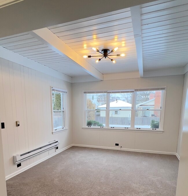 dining room - 2244 Scott Rd