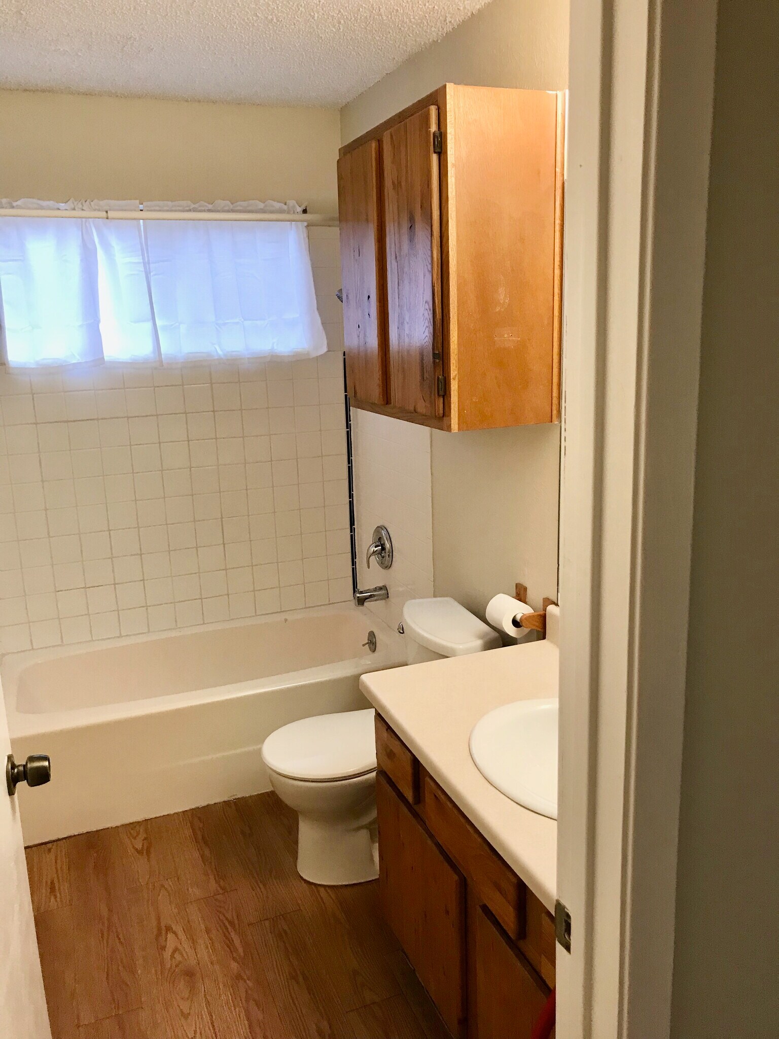 Unit A bath off living room - 4504 Dorsett Oaks Cir