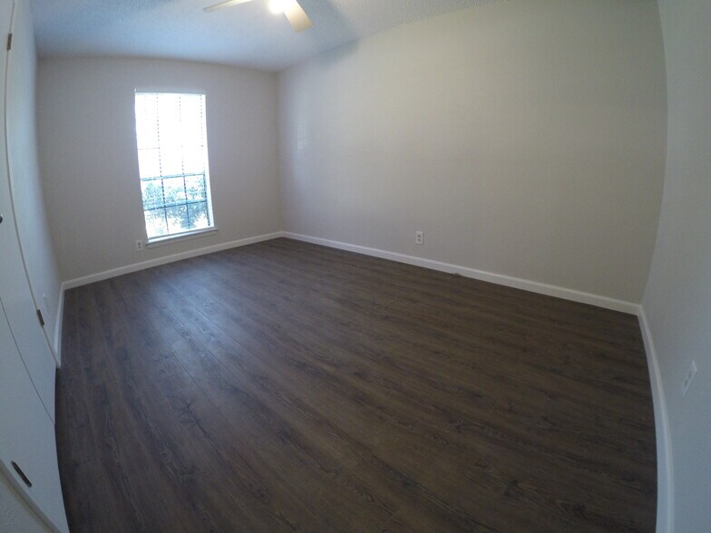Bedroom 3 - 1604 Timbercreek Rd
