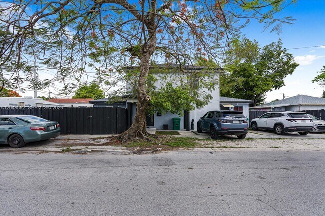 Building Photo - 2275 NW 30th St