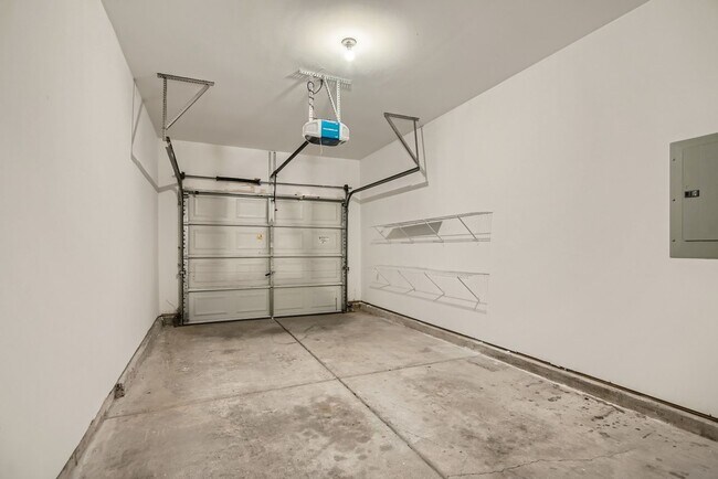 Building Photo - 11342 Astoria Dr