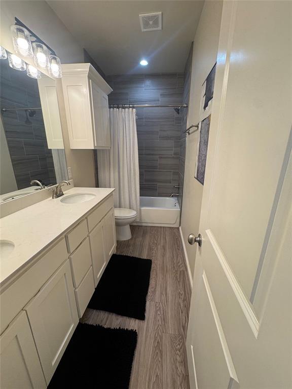 Building Photo - 3427 Enclave Pl