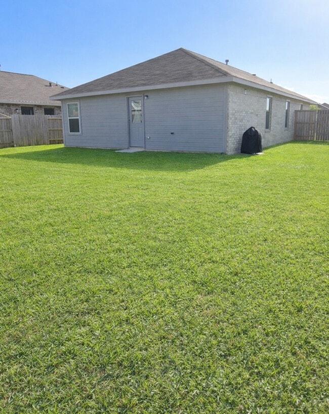 Building Photo - 9018 Burnet Bay Ct