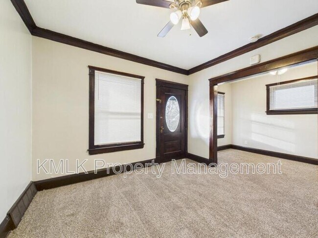 Building Photo - 2997 E 128th St