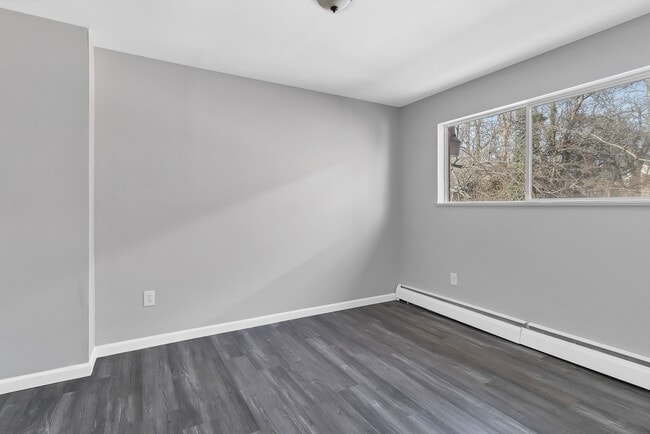 Interior Photo - Dana Heights Apartments