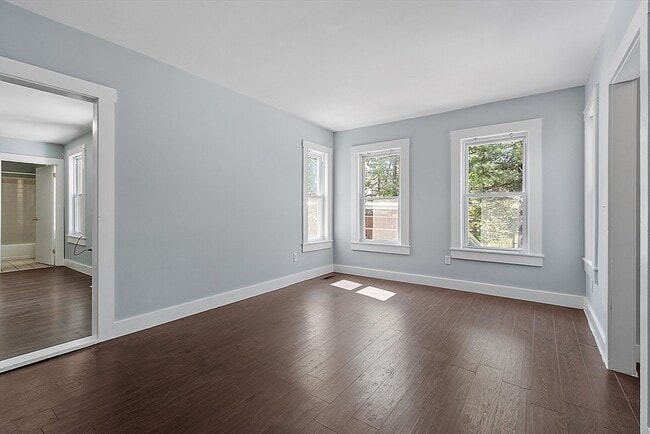 Building Photo - 31 Mill St