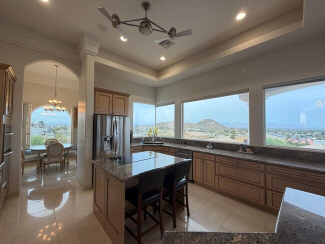Building Photo - 1823 E Windrose Dr