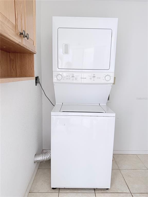 Building Photo - 4701 NE 7th Ave