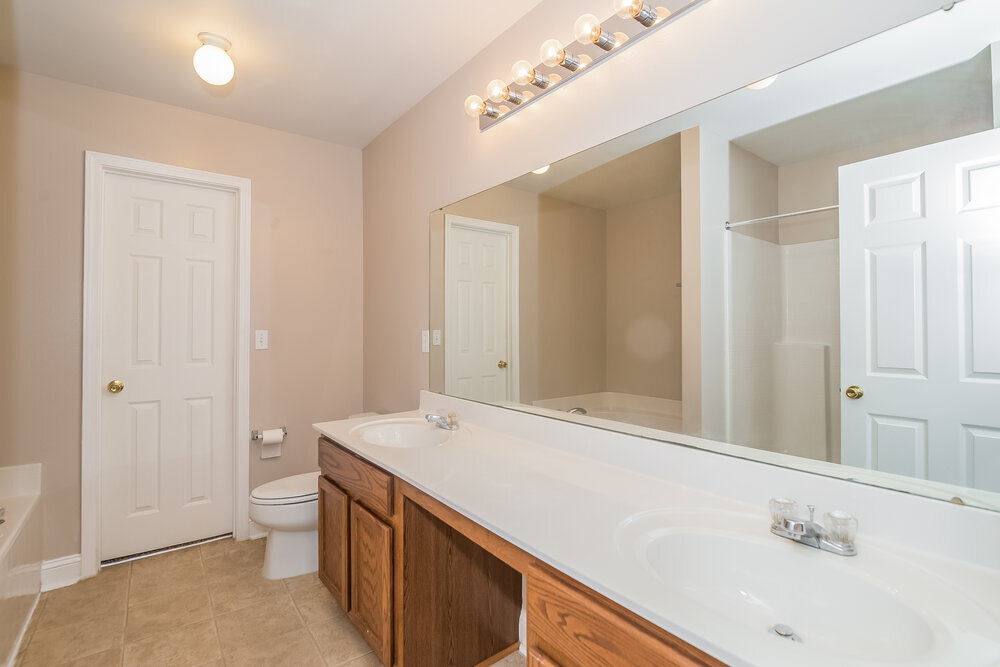 Building Photo - 1919 Raising Hill Dr