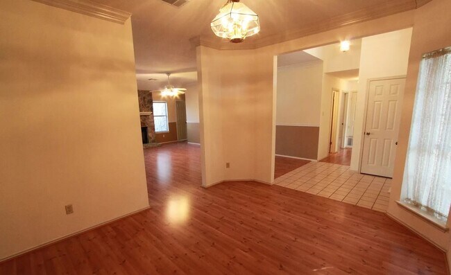 Office/dining 2 - 3312 Silk Oak Dr