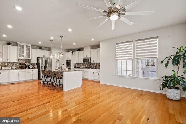 Building Photo - 76 Penns Charter Ln