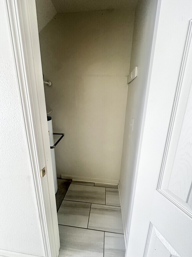 Building Photo - 46038 Rufus Bankston Rd