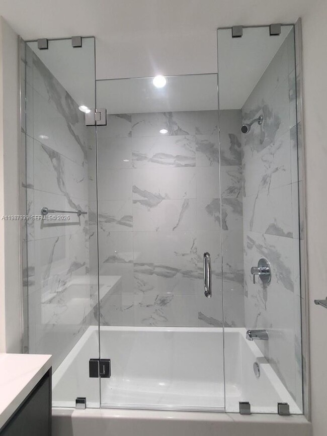 Building Photo - 851 NE 1st Ave