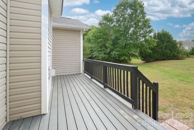 Building Photo - 4224 Lois Ln