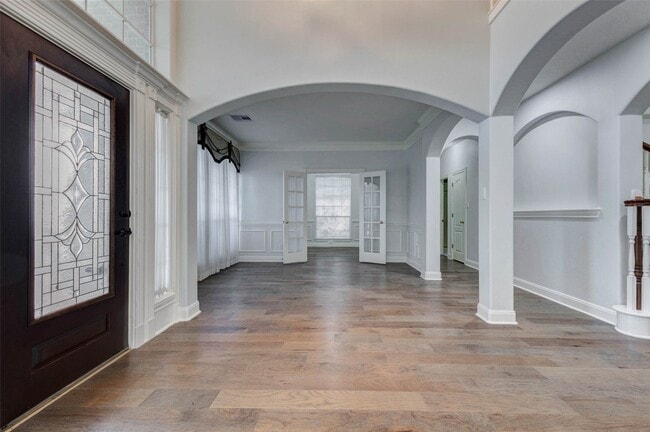 Building Photo - 12906 Silent Shore