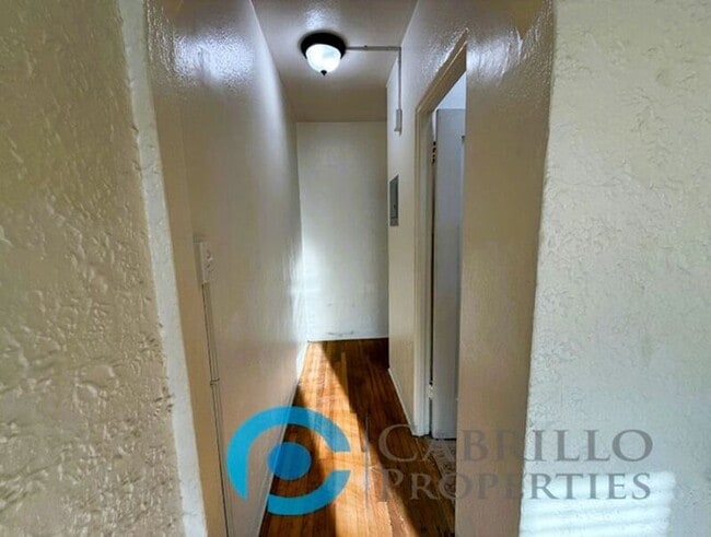 Building Photo - 3011 1/2 30th Street