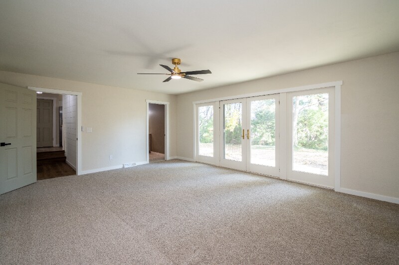 Building Photo - 418 N Trivoli Rd