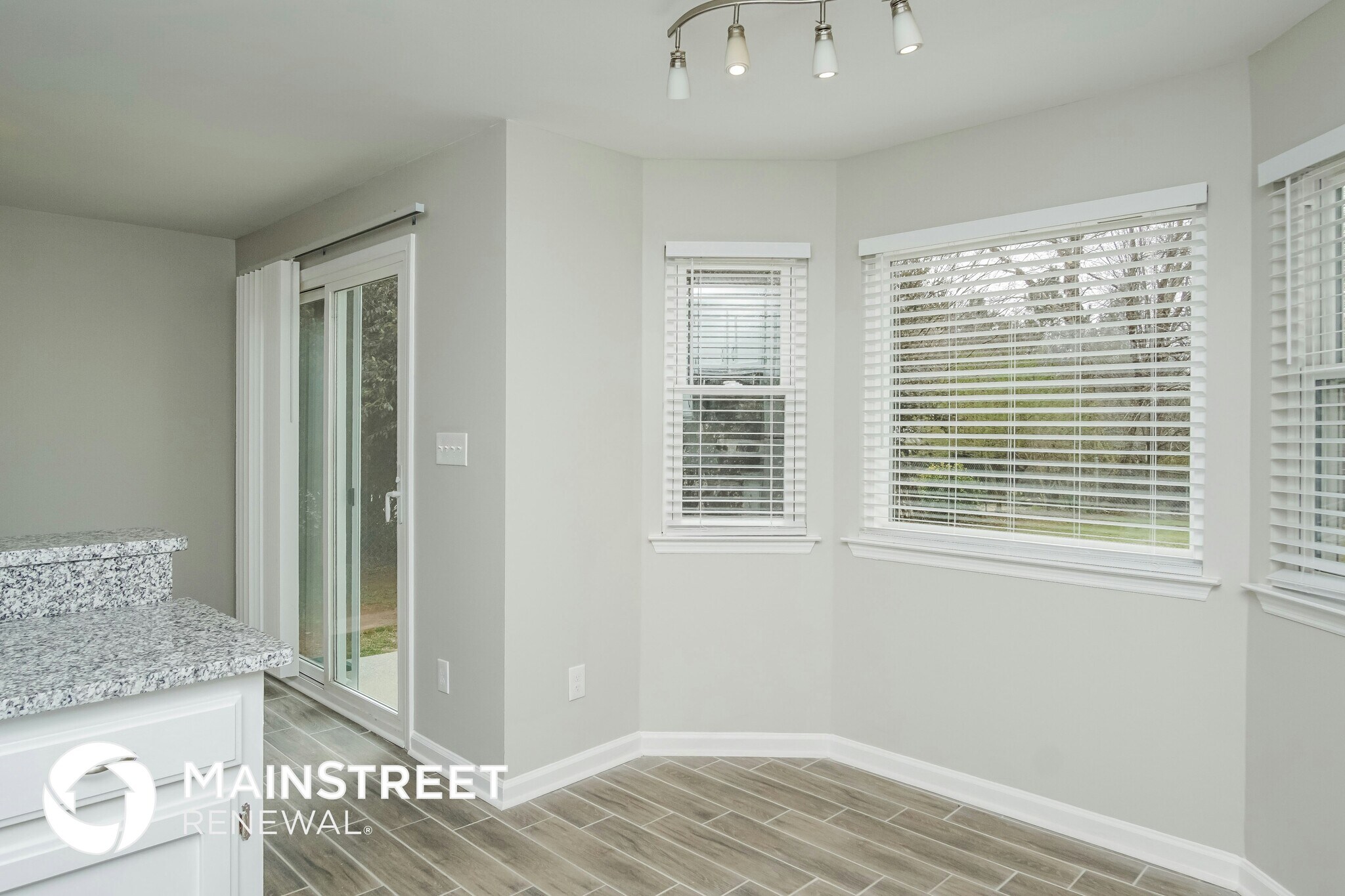 Building Photo - 13331 Scott Ln