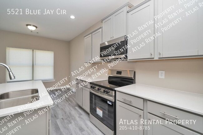 Building Photo - 5521 Blue Jay Cir