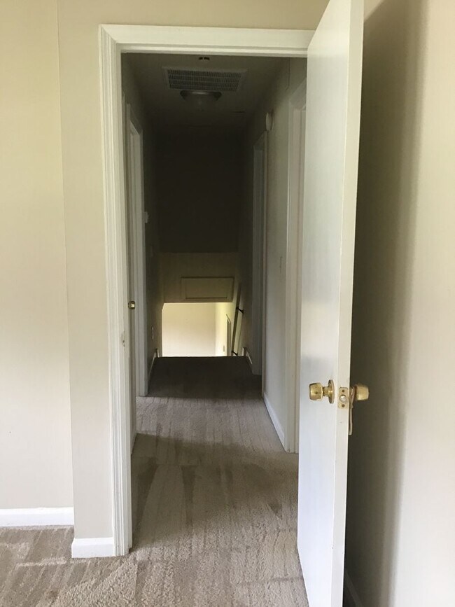 Building Photo - Dorsett6863