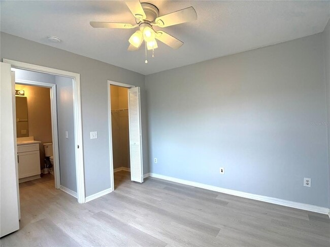 Building Photo - 306 Mango Dr