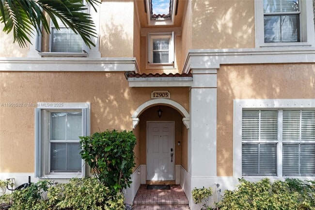 Building Photo - 12905 SW 31st Ct