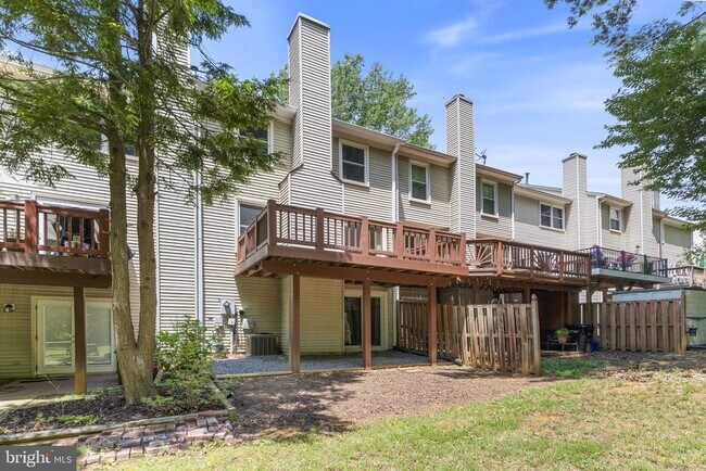 Building Photo - 8073 Morning Meadow Ct