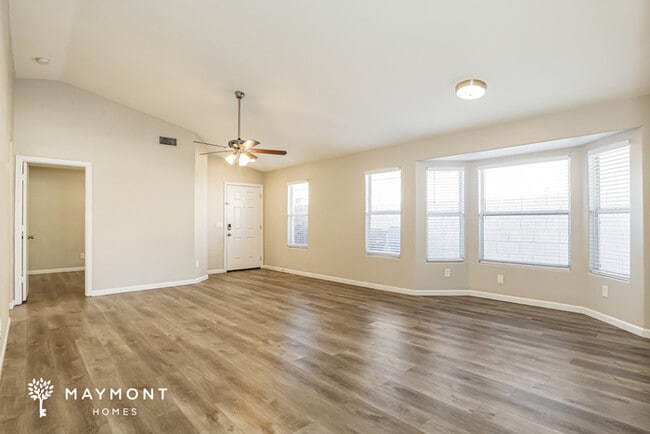 Building Photo - 14411 S 47th Pl