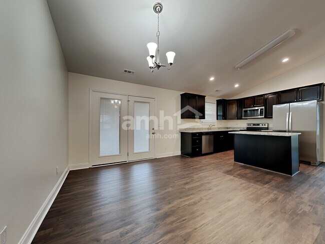 Building Photo - 127 Ann Cove Ln