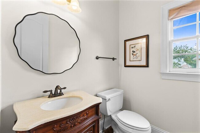 Building Photo - 5765 Bailey Ridge Ct