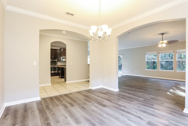 Building Photo - 15928 Baxter Creek Dr