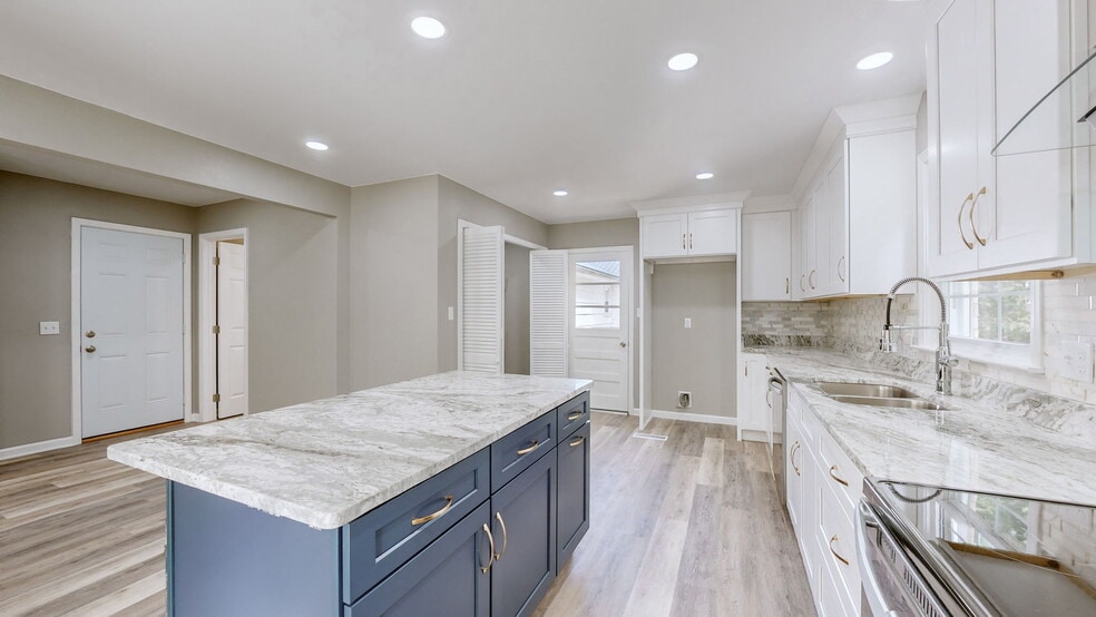 Building Photo - 1306 Wilford St