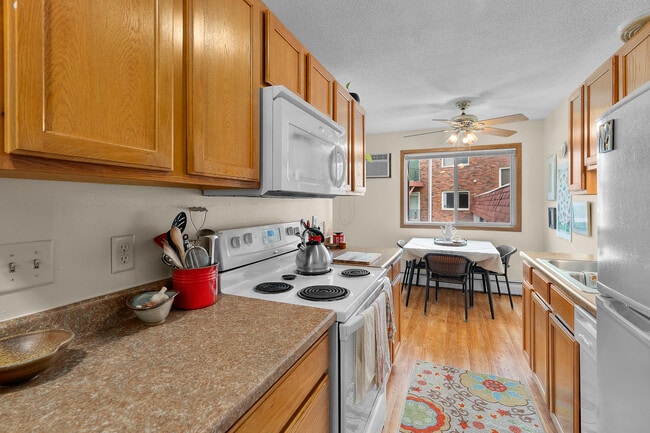 Building Photo - Riverwood Homes LLC