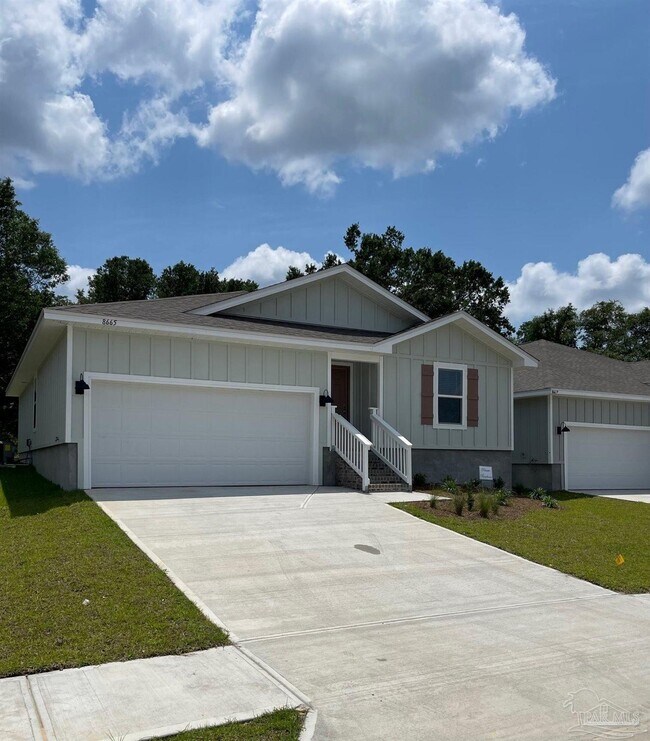 Building Photo - 8665 Pathstone Blvd