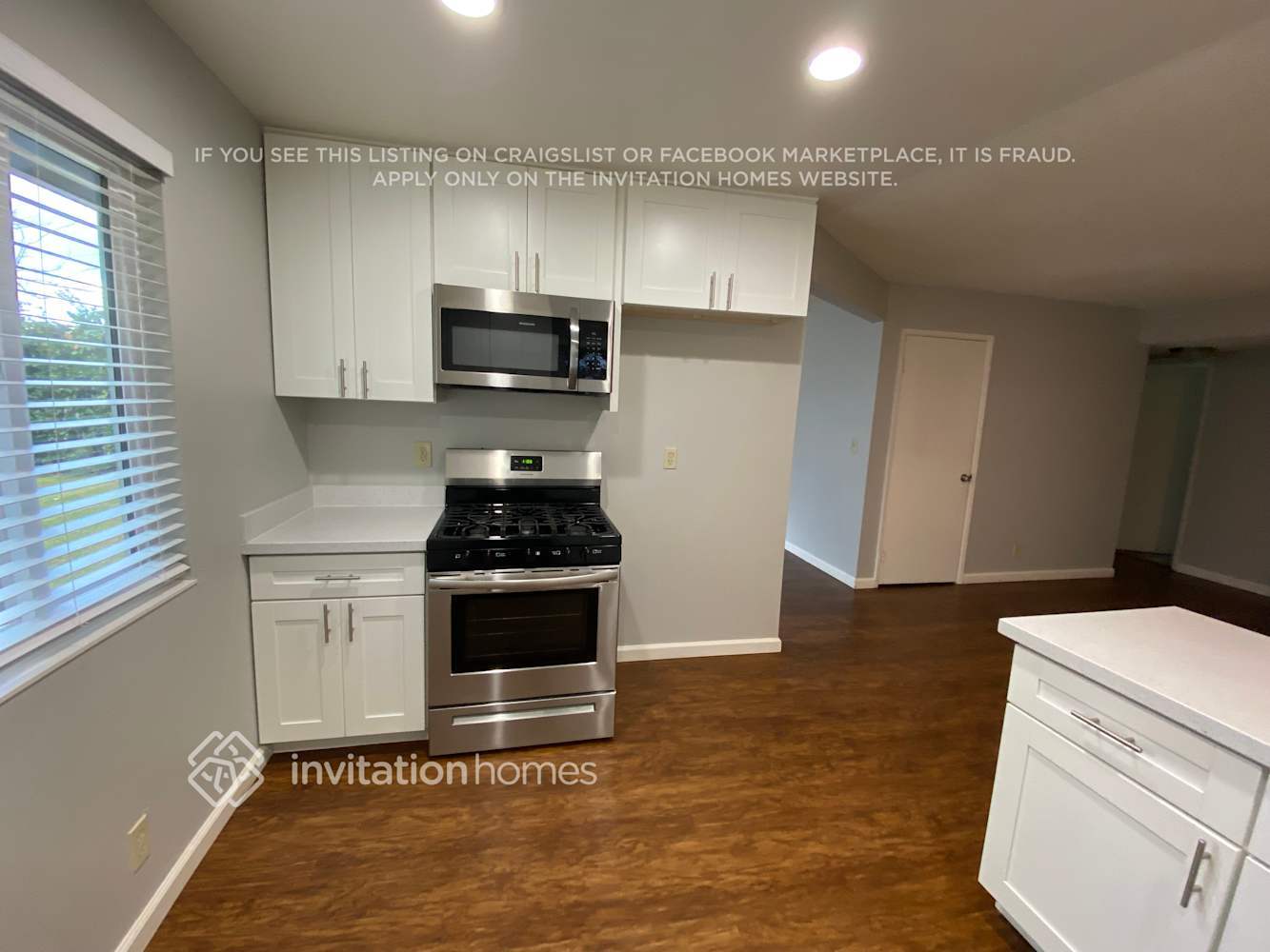 Building Photo - 616 Frieda Dr