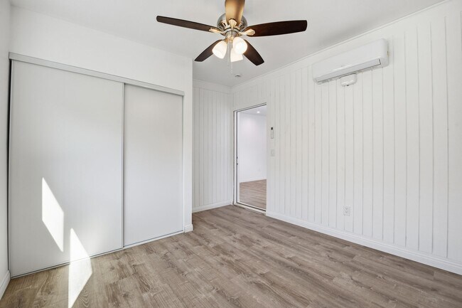 Building Photo - Brand new!