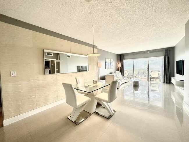 Building Photo - 1985 S Ocean Dr