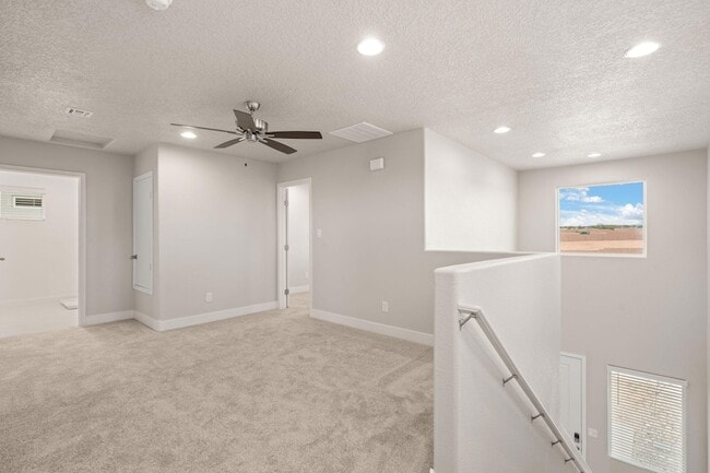 Building Photo - 4022 Silver Springs Road NE