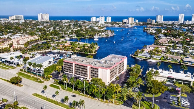 Building Photo - 740 S Federal Hwy