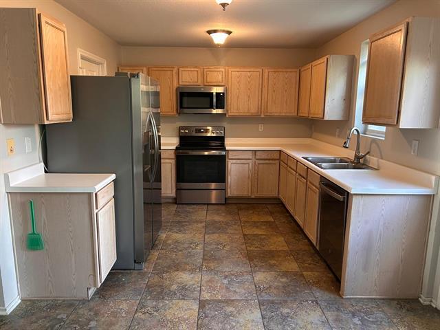 Building Photo - 12864 Cowper Dr