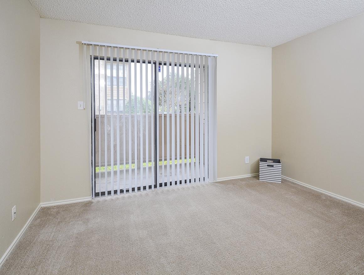 Building Photo - 9971 Quail Blvd