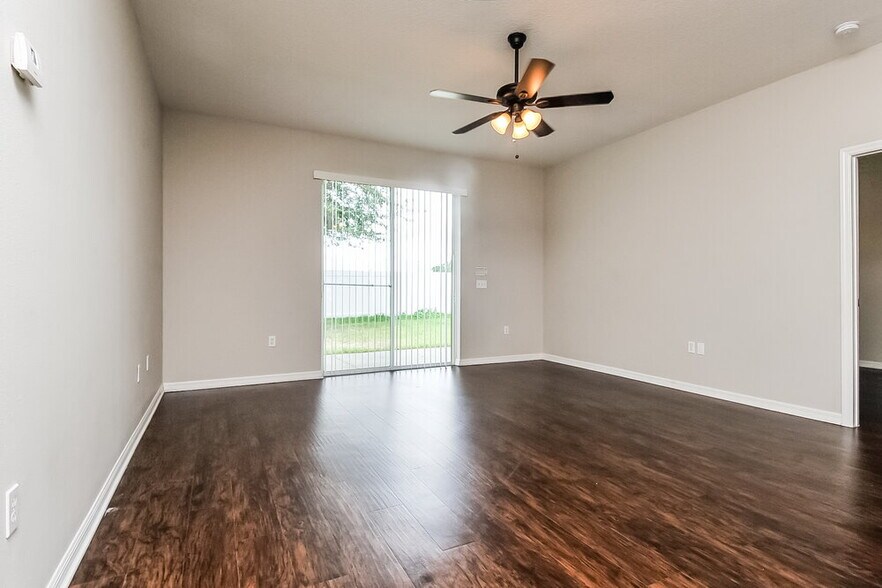 Building Photo - 1806 Eagle Pines Circle
