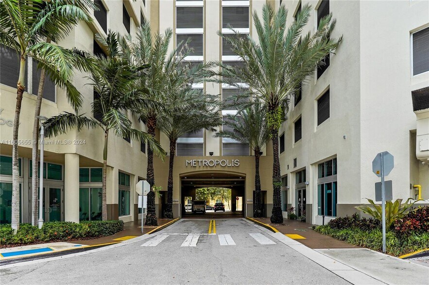 Building Photo - 9055 SW 73rd Ct