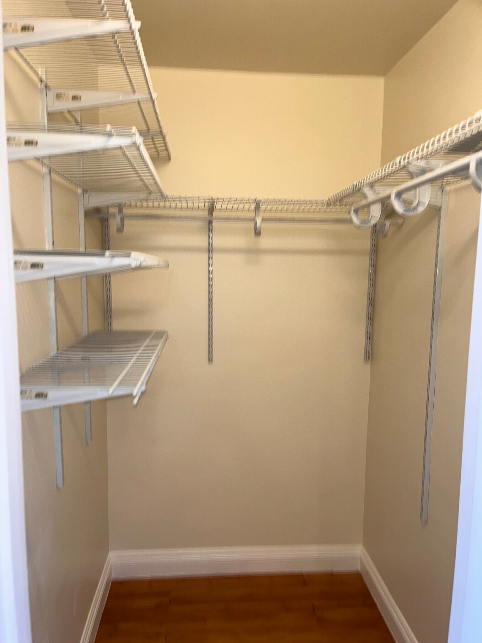 Building Photo - 3005 Main St