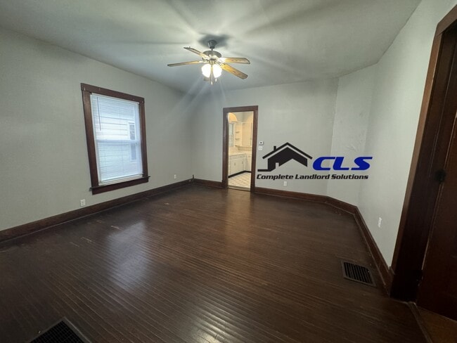 Building Photo - 1610 S 8th St