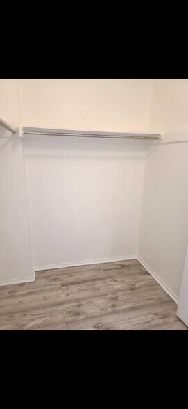 Building Photo - 501 Slaters Ln