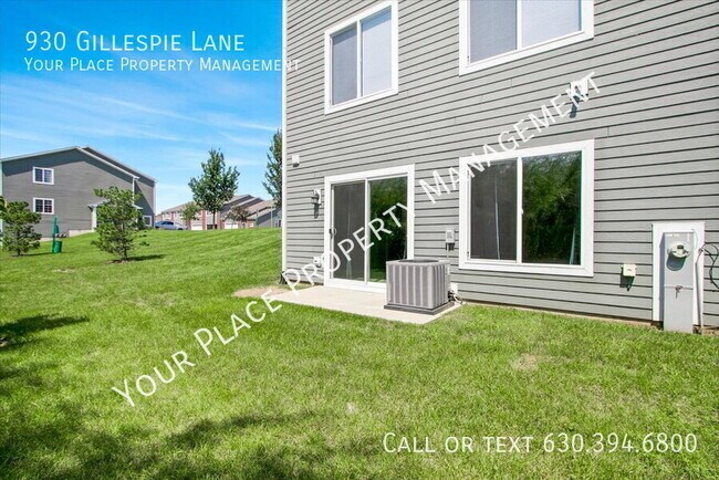Building Photo - 930 Gillespie Ln
