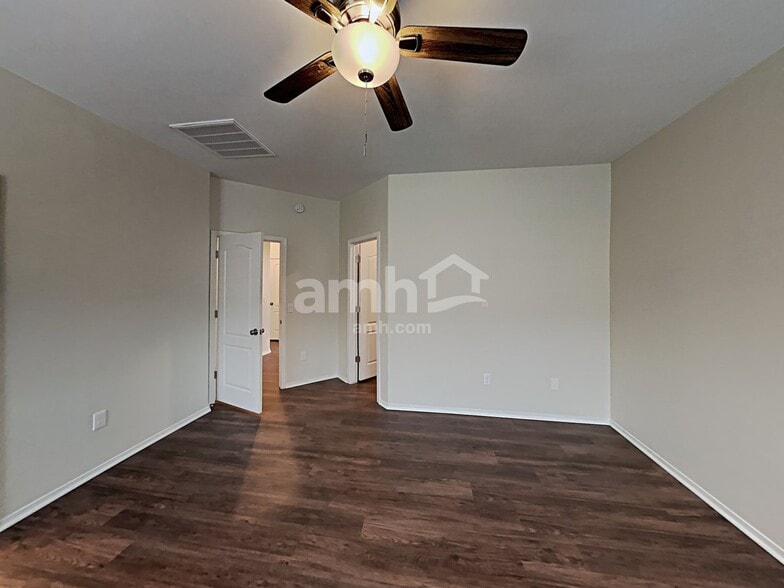 Building Photo - 15723 S Camino Muesa