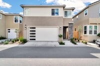 Building Photo - 1116 Encore Wy W