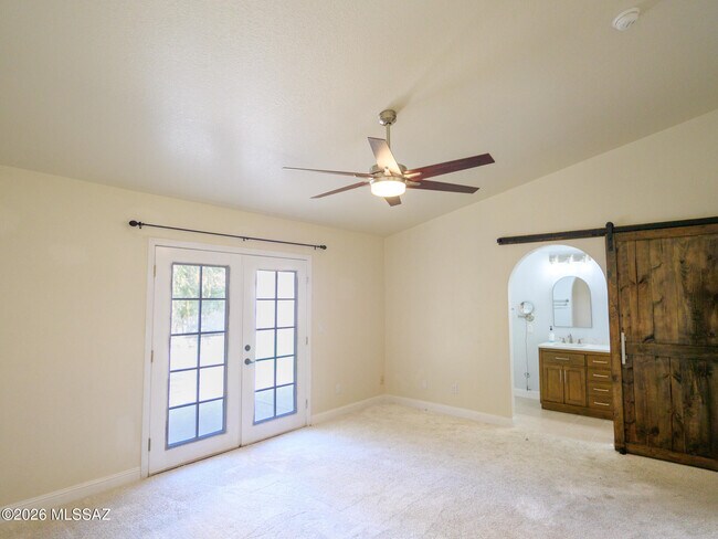 Building Photo - 9599 E Dunnigan Dr